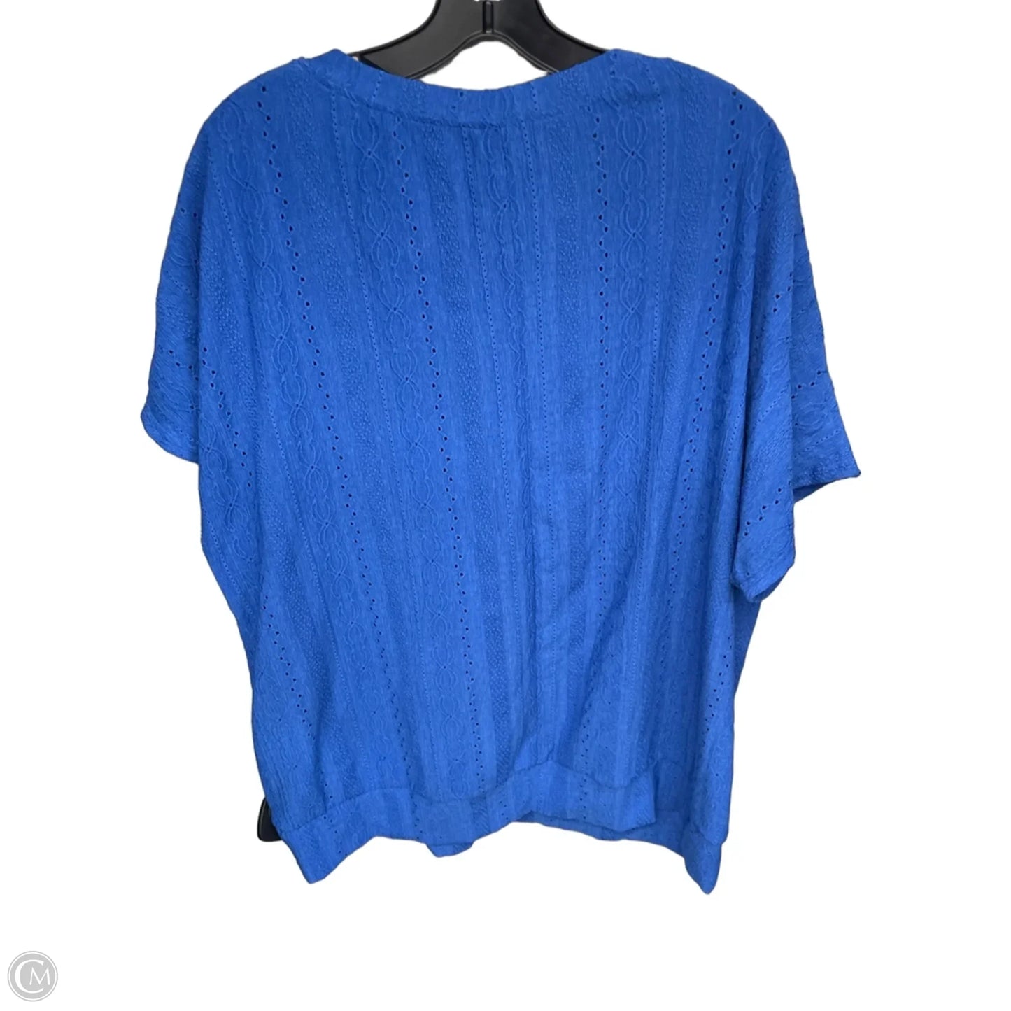 Top Short Sleeve By Bloomchic In Blue, Size: Xl