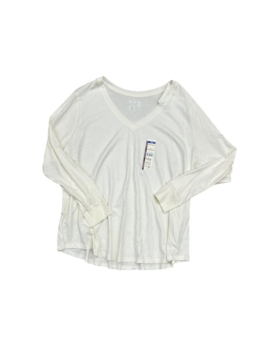 Top Long Sleeve By Terra & Sky In Ivory, Size: 2x