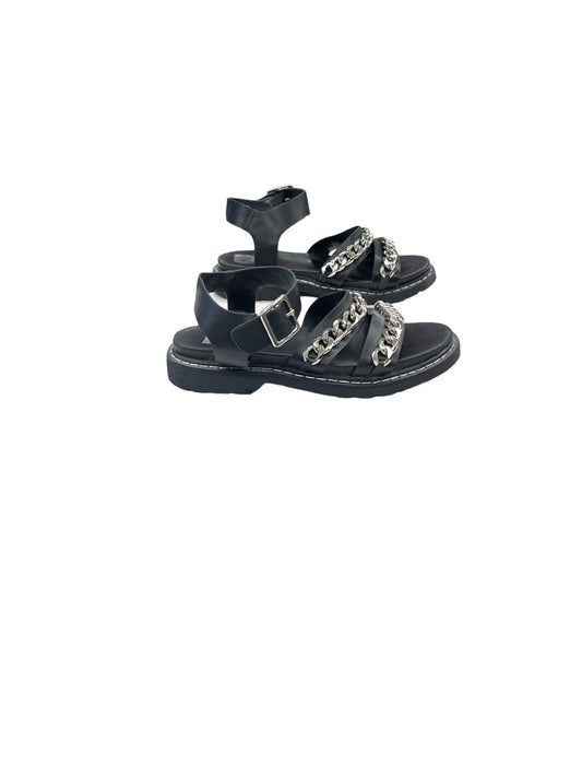 Black & Silver Sandals Flats Dolce Vita, Size 9