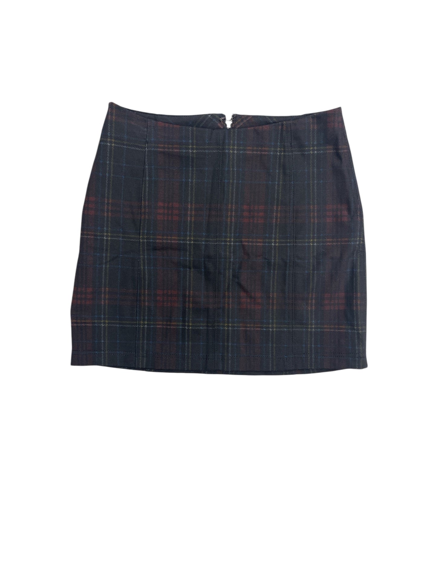 Skirt Mini & Short By Wild Fable In Plaid Pattern, Size: S