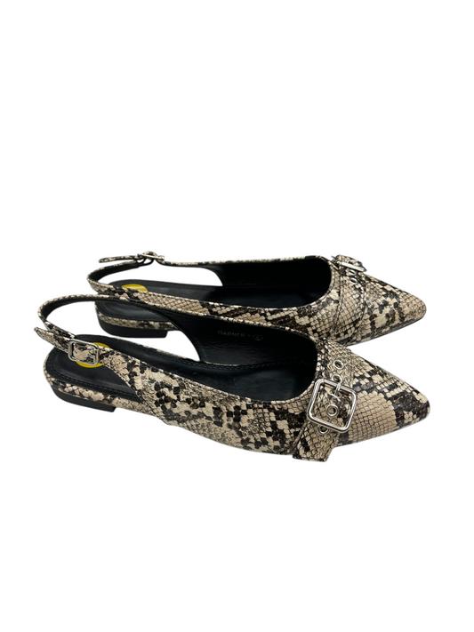 Shoes Flats By Top Moda In Snakeskin Print, Size: 8