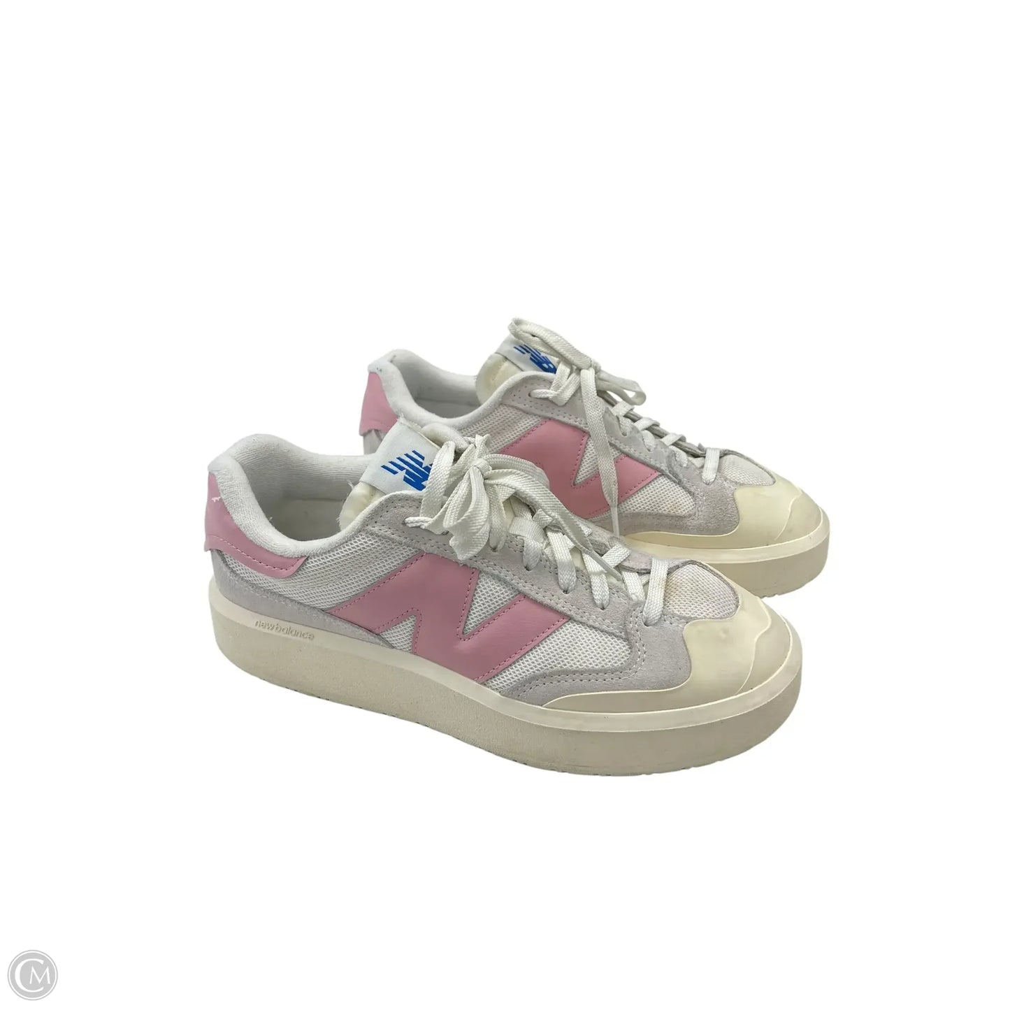 Shoes Sneakers By New Balance In Pink & White, Size: 8.5