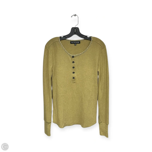 Top Long Sleeve By Clothes Mentor In Green, Size: M