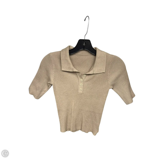 Top Short Sleeve By Dazy In Tan, Size: M