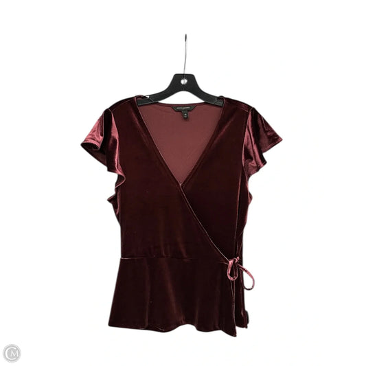 Top Short Sleeve By Banana Republic In Maroon, Size: M