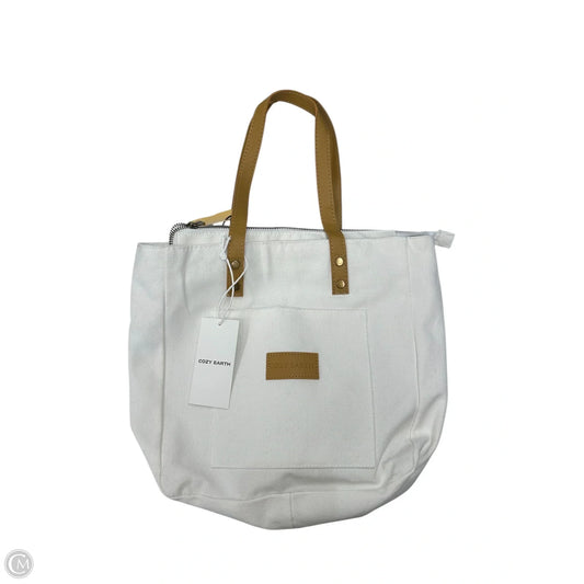 Tote By Clothes Mentor, Size: Medium