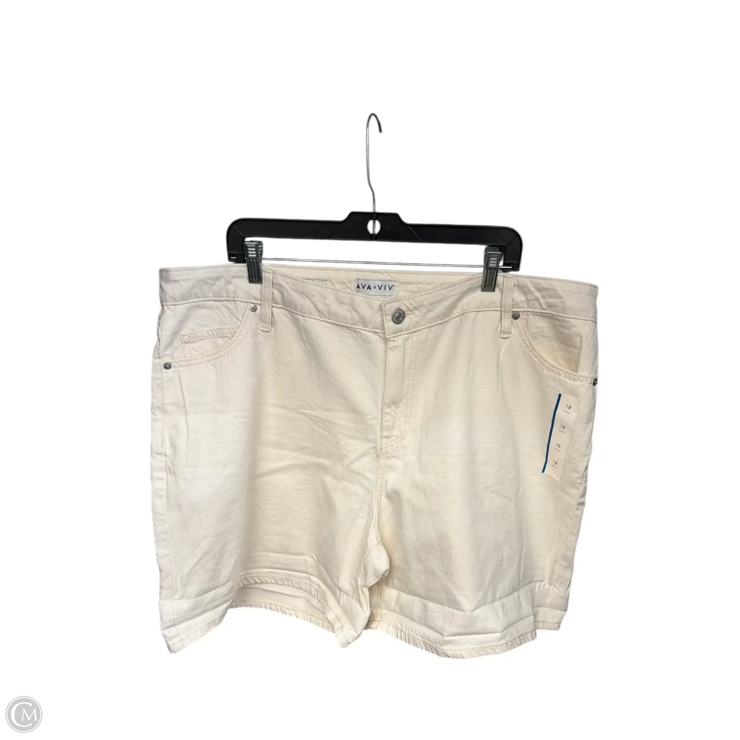 Shorts By Ava & Viv In White, Size: 18