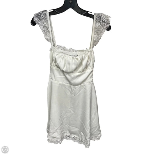 Dress Casual Short By Forever 21 In Ivory, Size: L