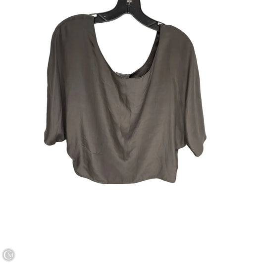 Top Short Sleeve By Vince In Grey, Size: M