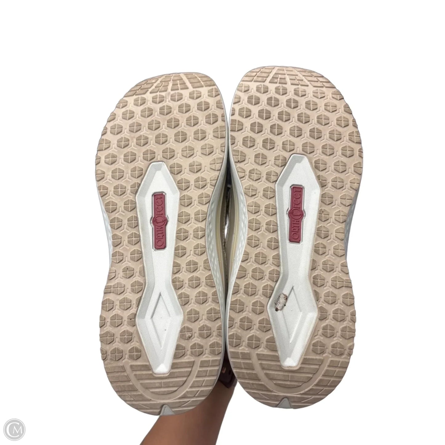 Shoes Sneakers By Clothes Mentor In Beige, Size: 11