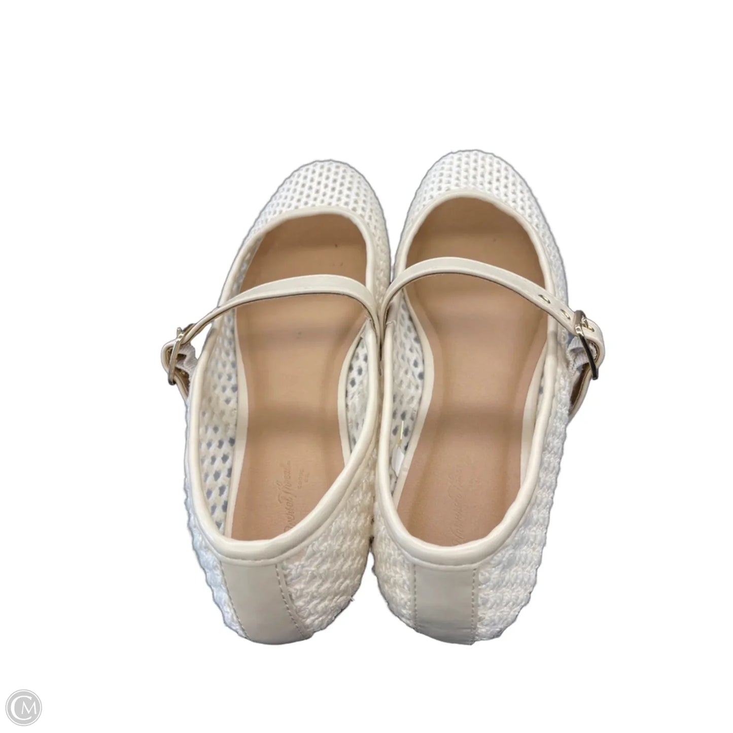 Sandals Flats By Universal Thread In Cream, Size: 10