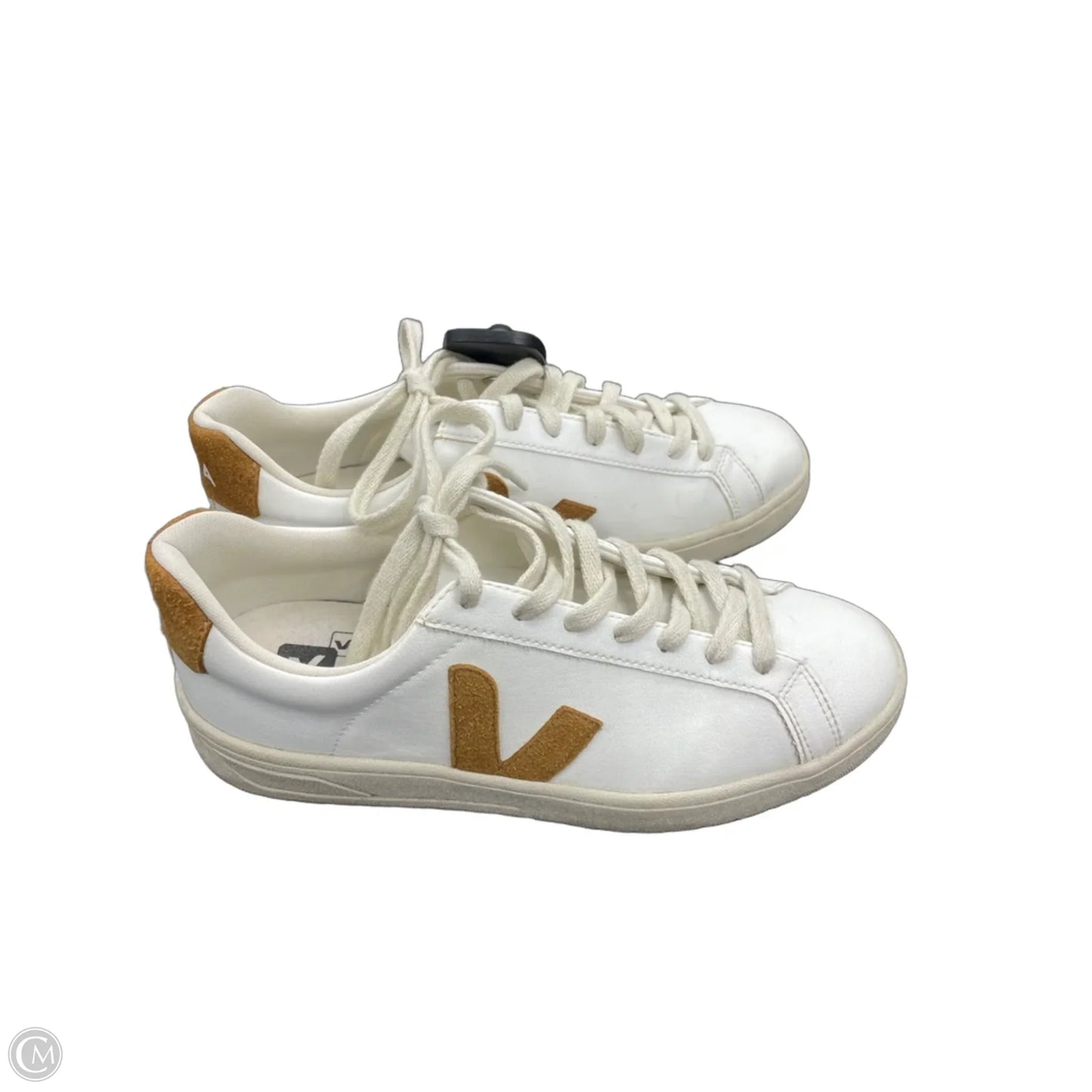 Shoes Sneakers By Veja In White, Size: 9