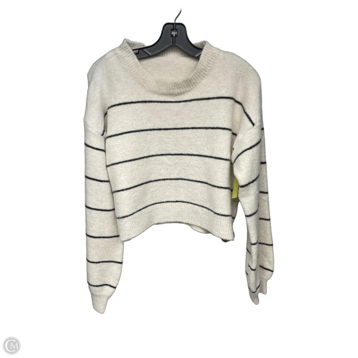 Sweater By Clothes Mentor In Cream, Size: L