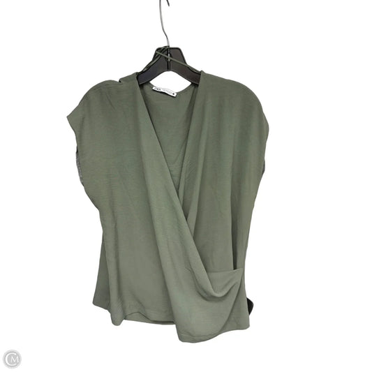 Top Short Sleeve By Zara In Green, Size: Xl