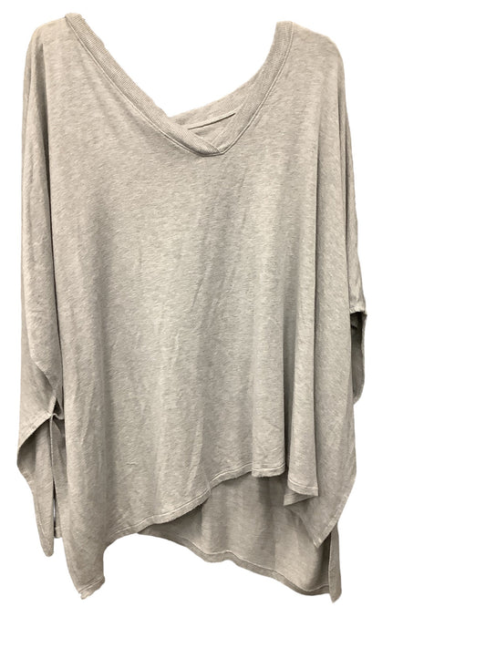 Grey Athletic Top Short Sleeve Beyond Yoga, Size Xl