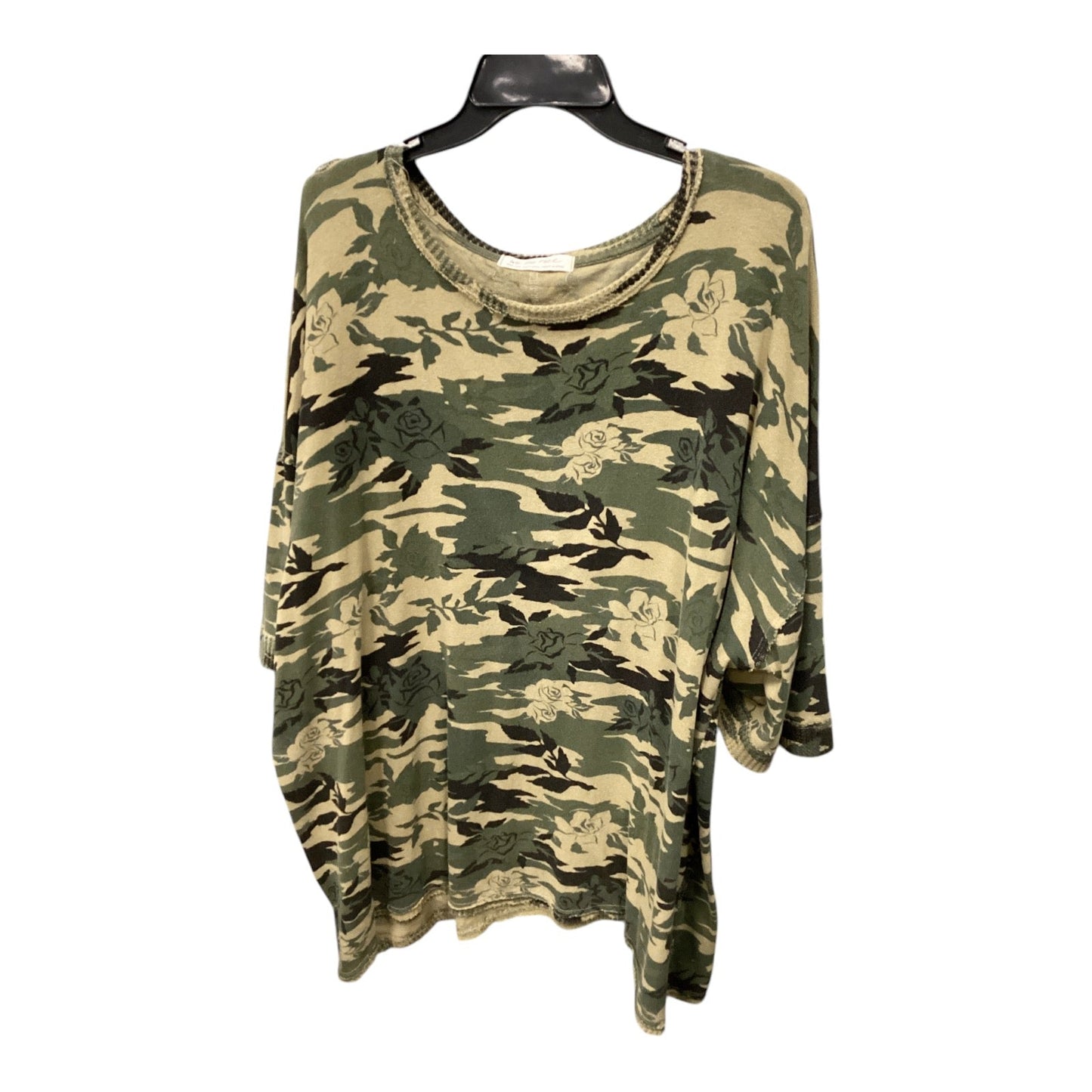 Top Short Sleeve By Free People In Green, Size: Xl