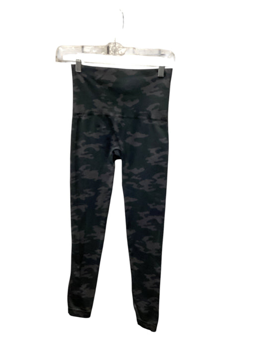 Athletic Leggings By Spanx In Camouflage Print, Size: M