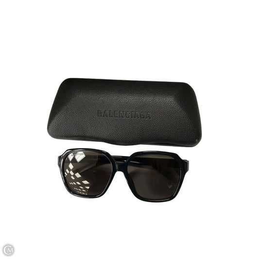 Sunglasses Luxury Designer By Balenciaga, Size: