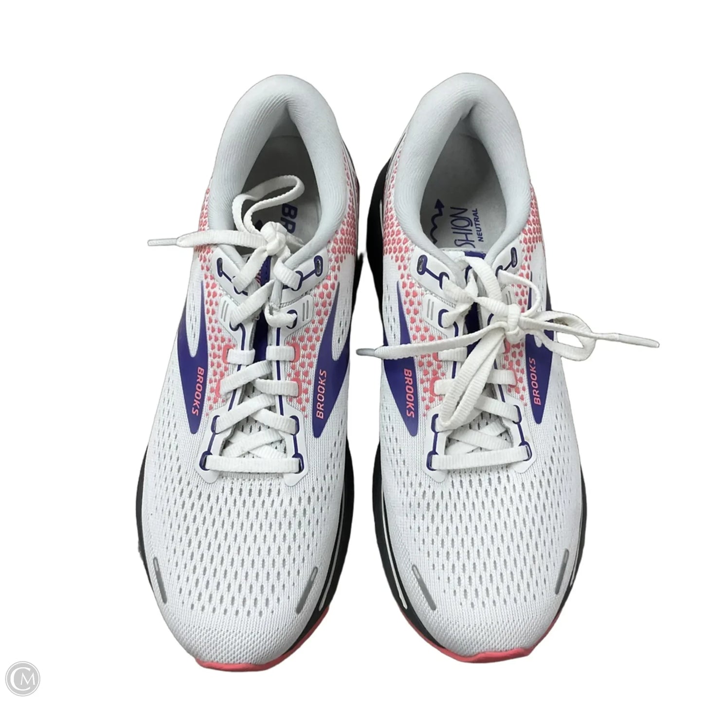 Shoes Athletic By Brooks In White, Size: 8.5