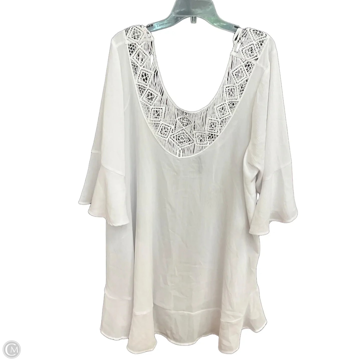 Dress Casual Short By Torrid In White, Size: 3x