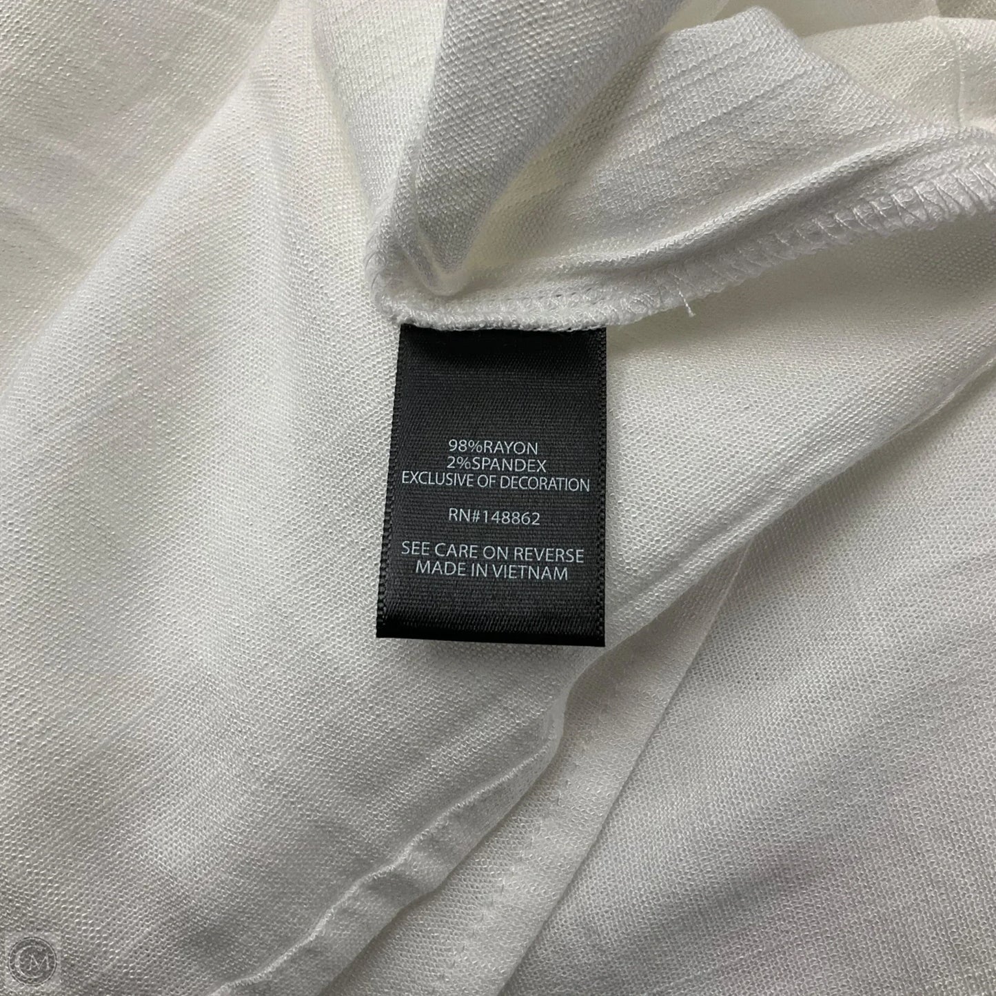 Top Short Sleeve By Torrid In White, Size: 1x