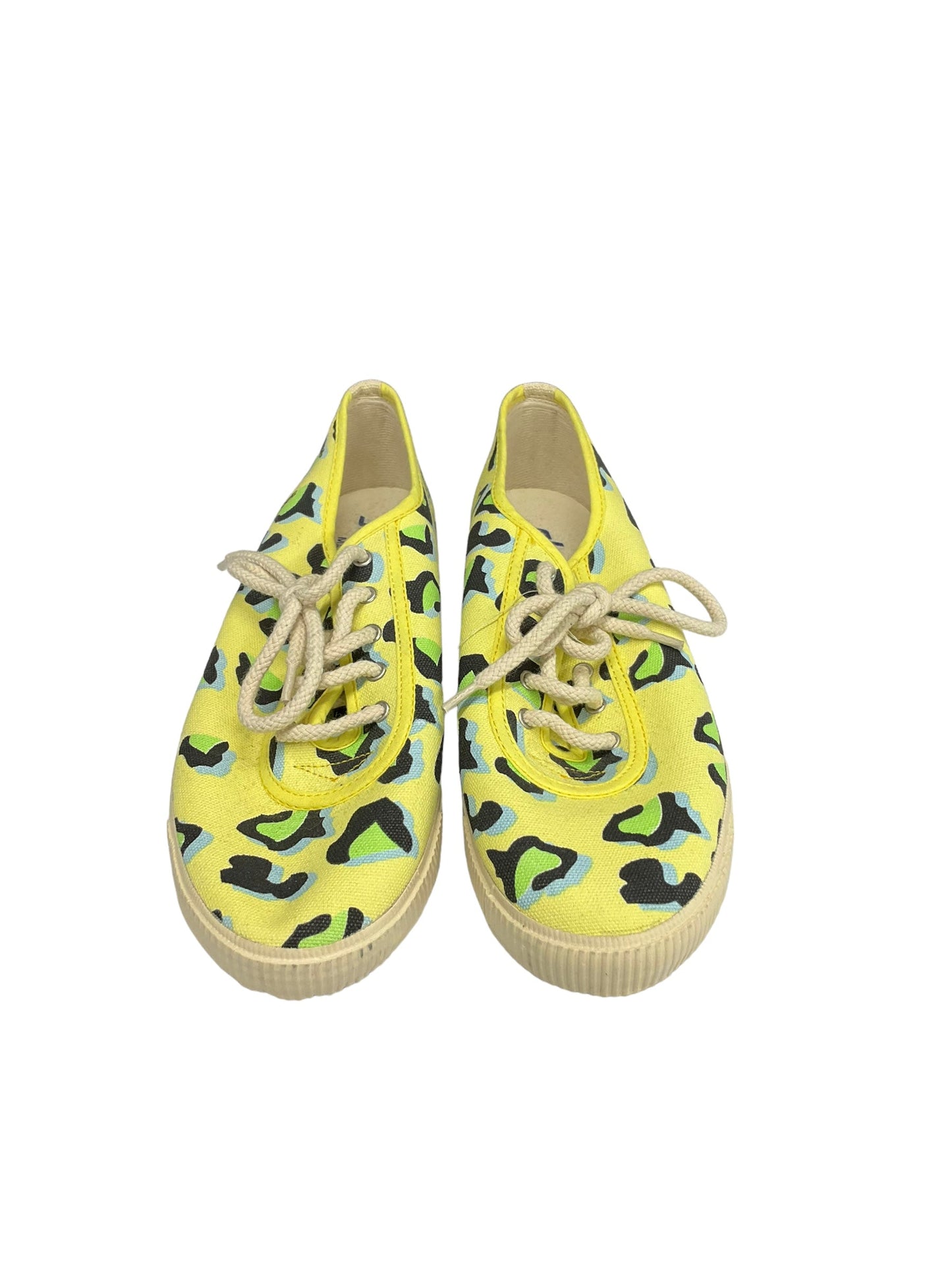 Shoes Sneakers By Clothes Mentor  Size: 8.5