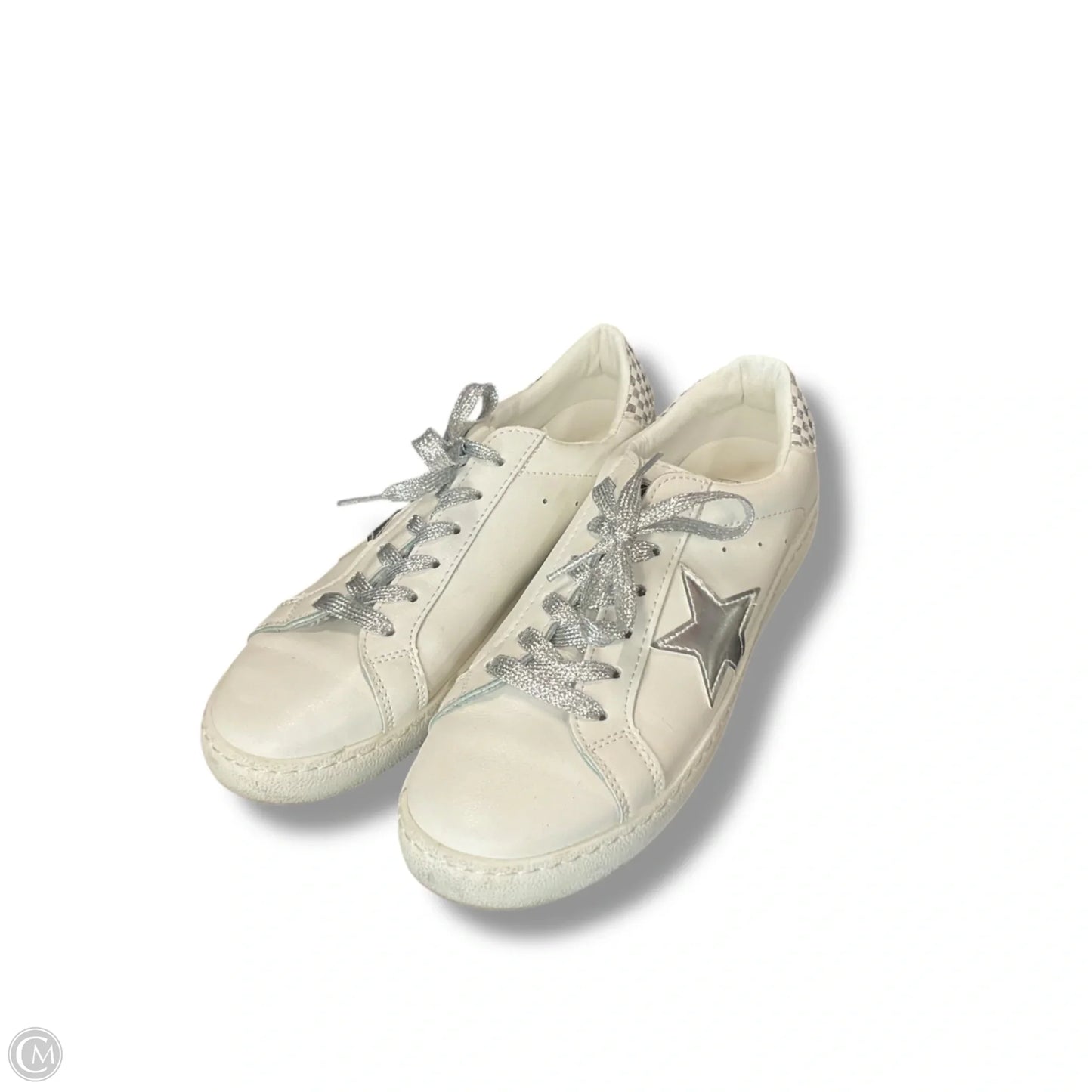 Shoes Sneakers By Vintage Havana In Silver & White, Size: 8