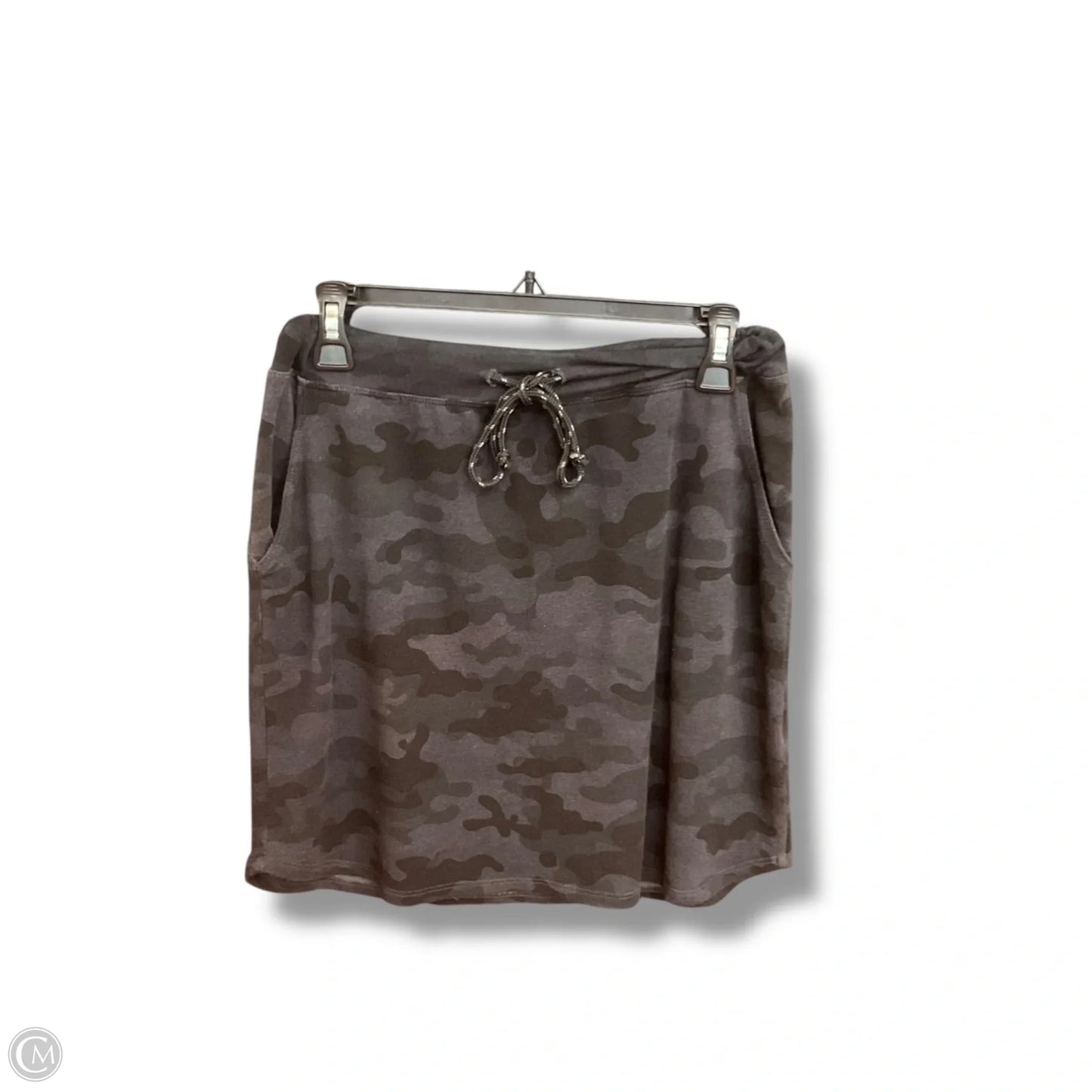 Athletic Skirt By Sundry In Camouflage Print, Size: Xs