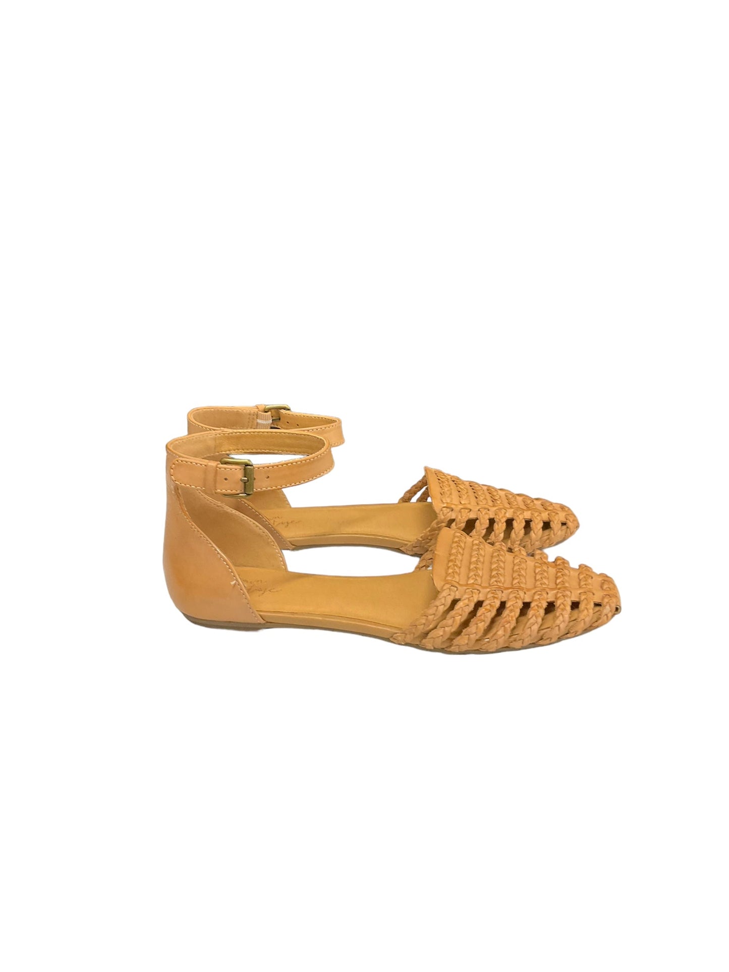 Tan Sandals Flats Crown Vintage, Size 8