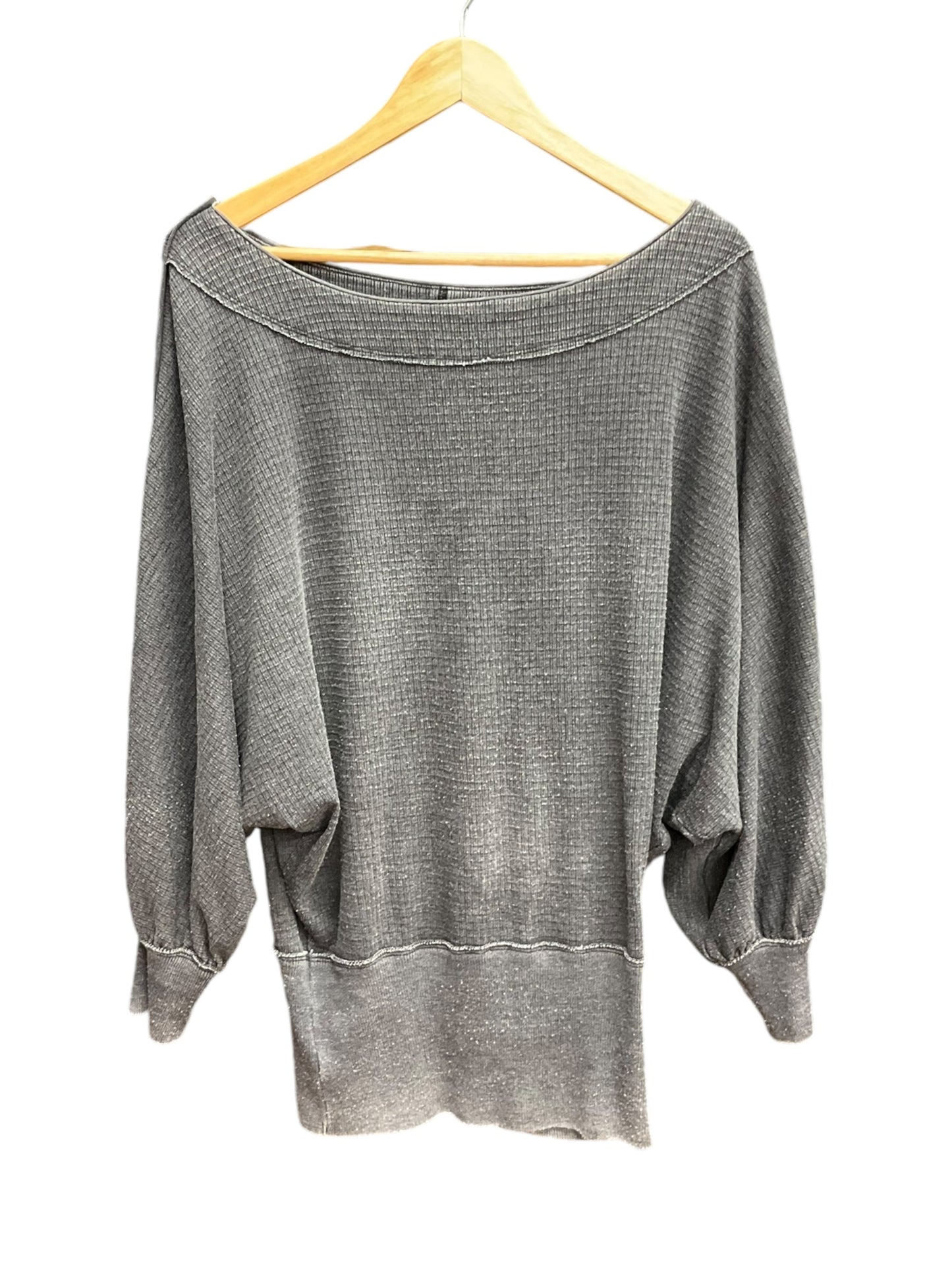 Top Long Sleeve By We The Free In Grey, Size: Xs