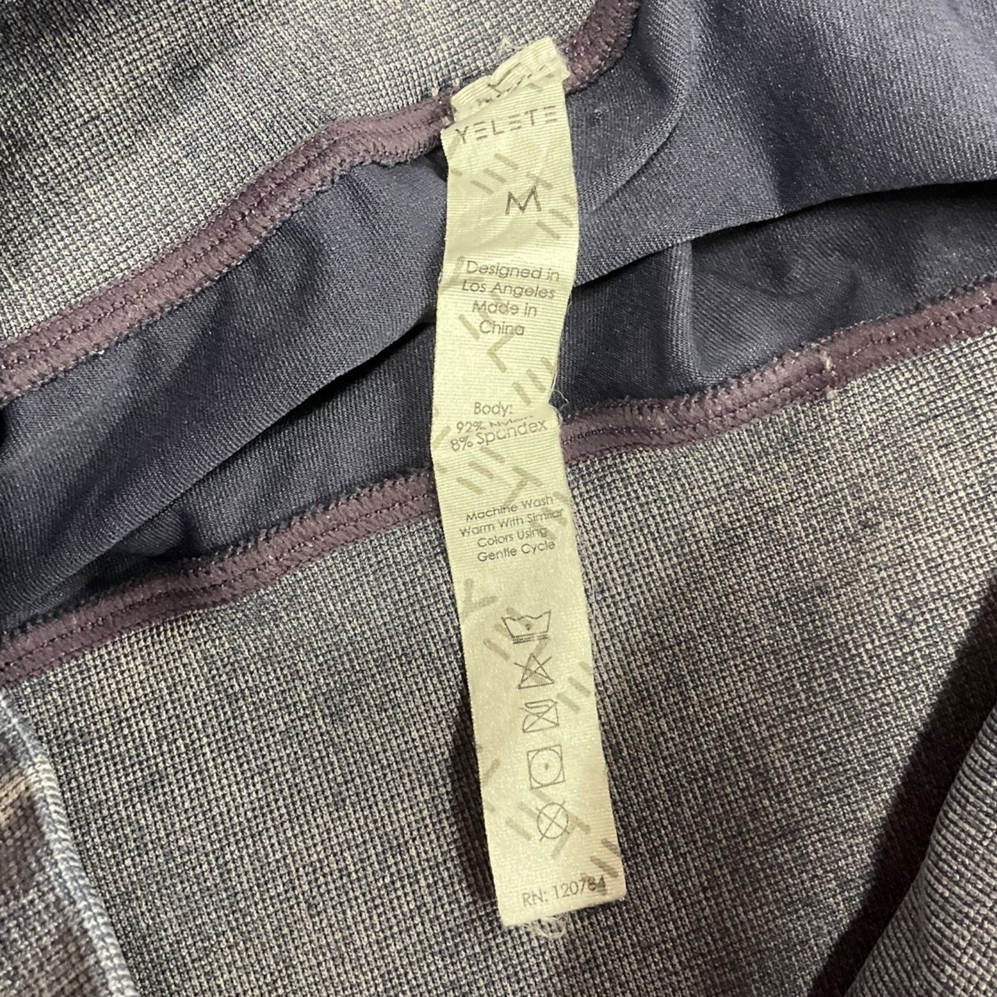 Athletic Leggings By Yelete In Purple, Size: M