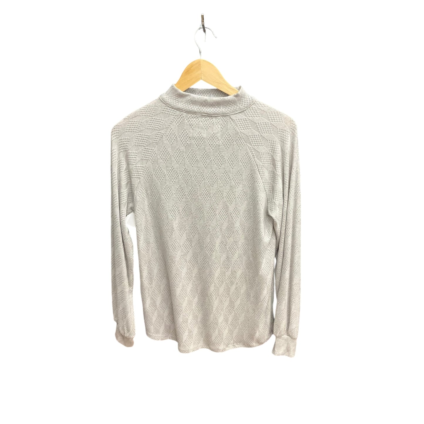 Top Long Sleeve By Cupio In Grey, Size: S