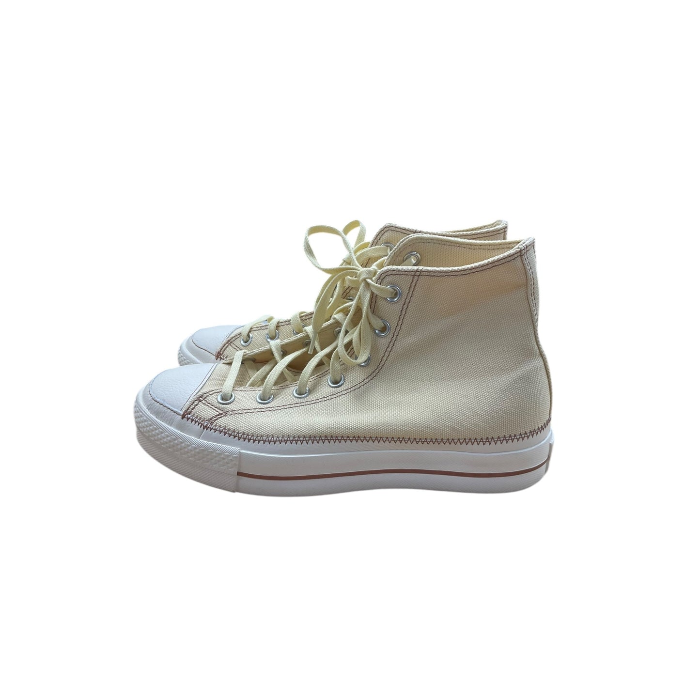 Shoes Flats By Converse In Cream, Size: 9