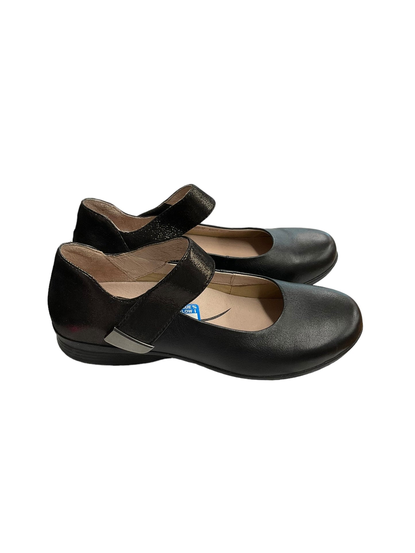 Black Shoes Flats Dansko, Size 7.5