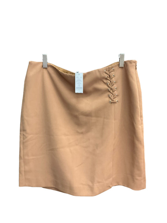Tan Skirt Mini & Short White House Black Market, Size 14