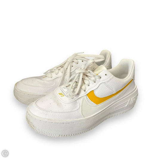 Shoes Athletic By Nike In White & Yellow, Size: 7.5