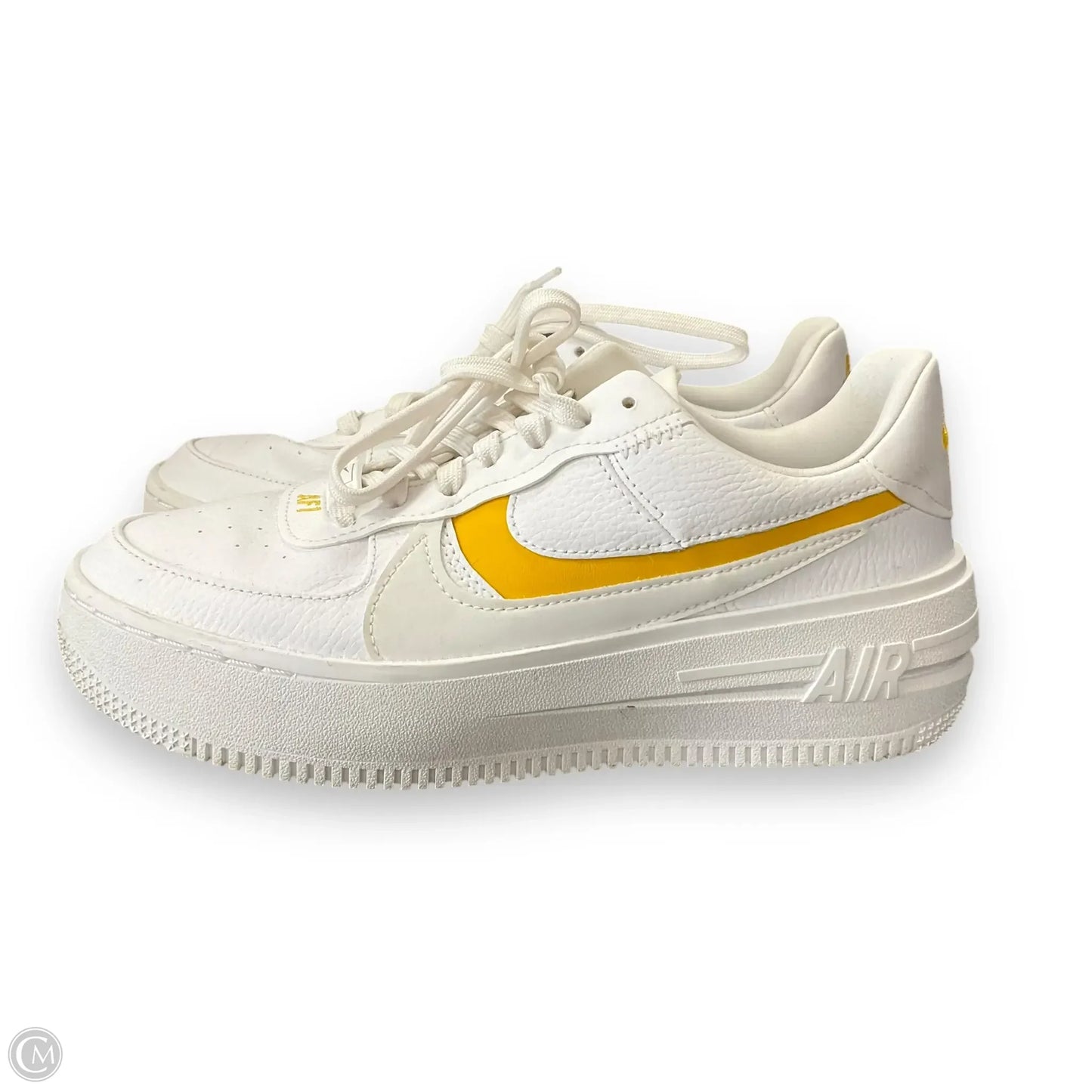 Shoes Athletic By Nike In White & Yellow, Size: 7.5