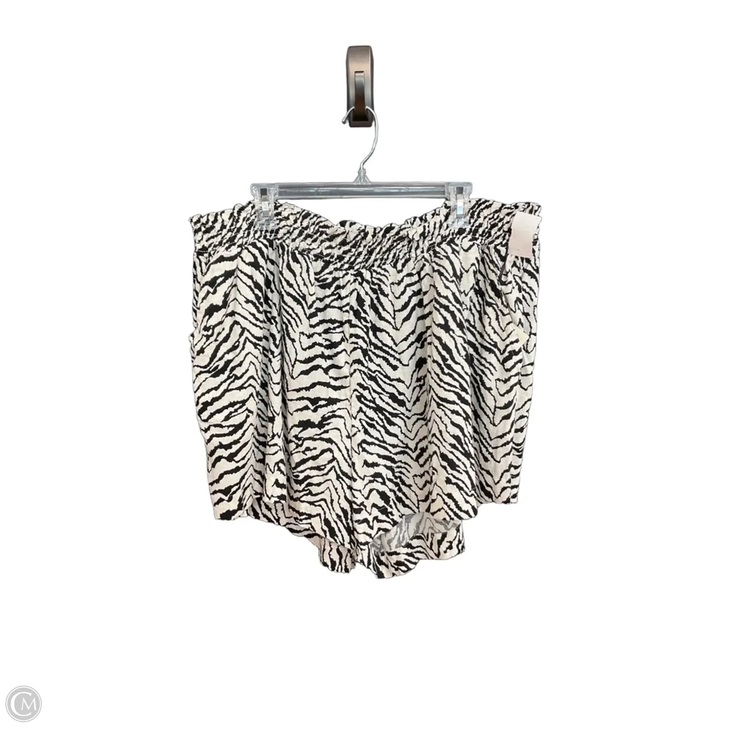 Shorts By Ava & Viv In Animal Print, Size: 26