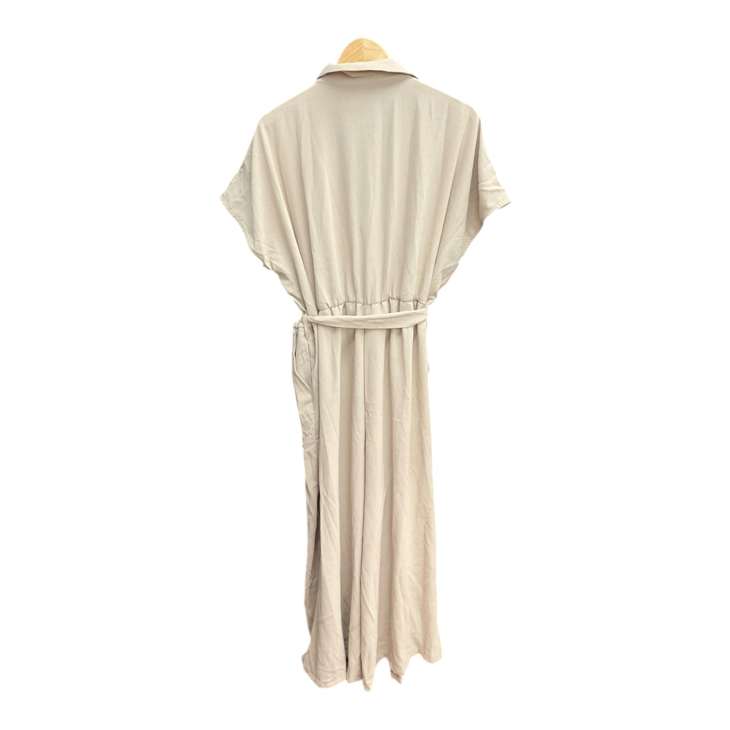 Dress Casual Maxi By Clothes Mentor In Beige, Size: 4x