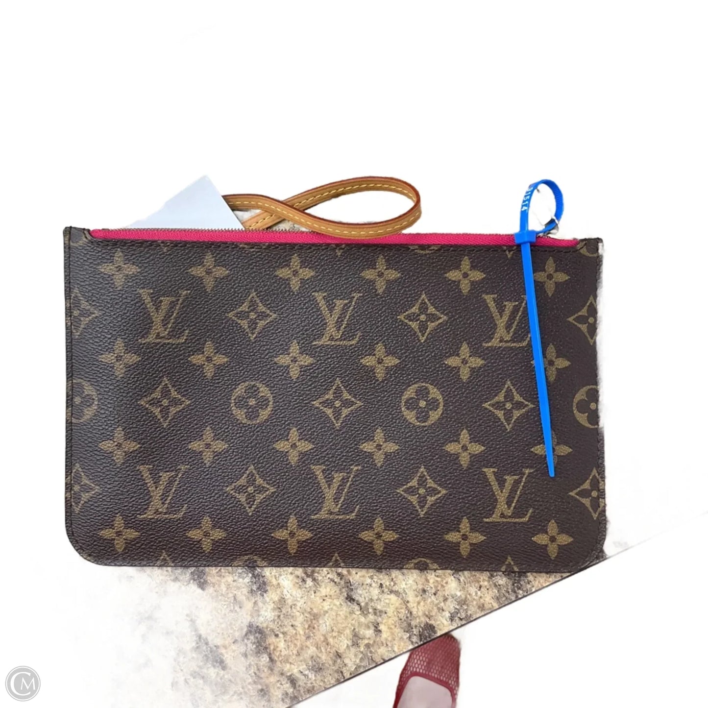 Wristlet Luxury Designer By Louis Vuitton, Size: Medium