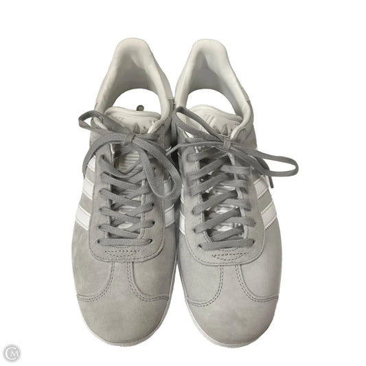Shoes Sneakers By Adidas In Grey, Size: 8