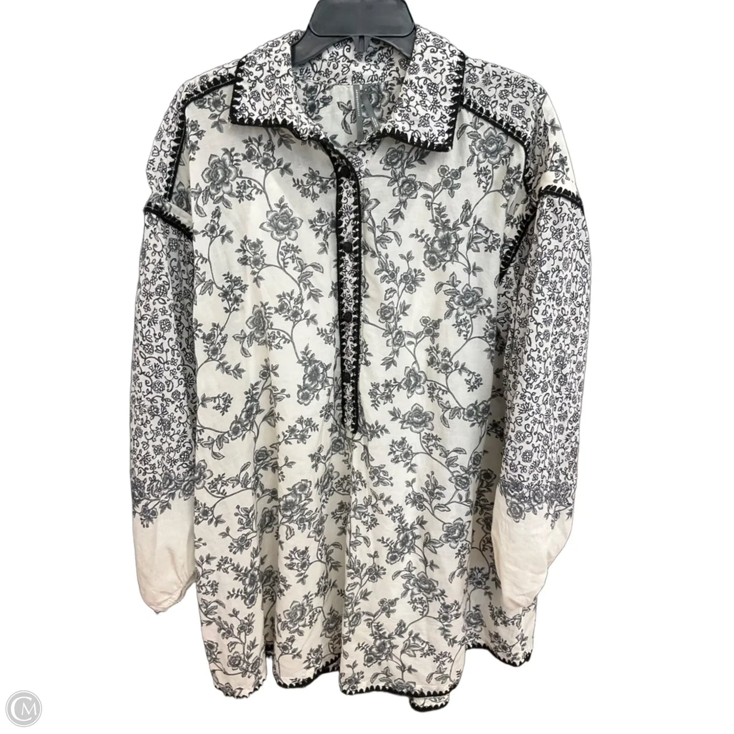 Dress Casual Short By Anthropologie In Black & White, Size: M