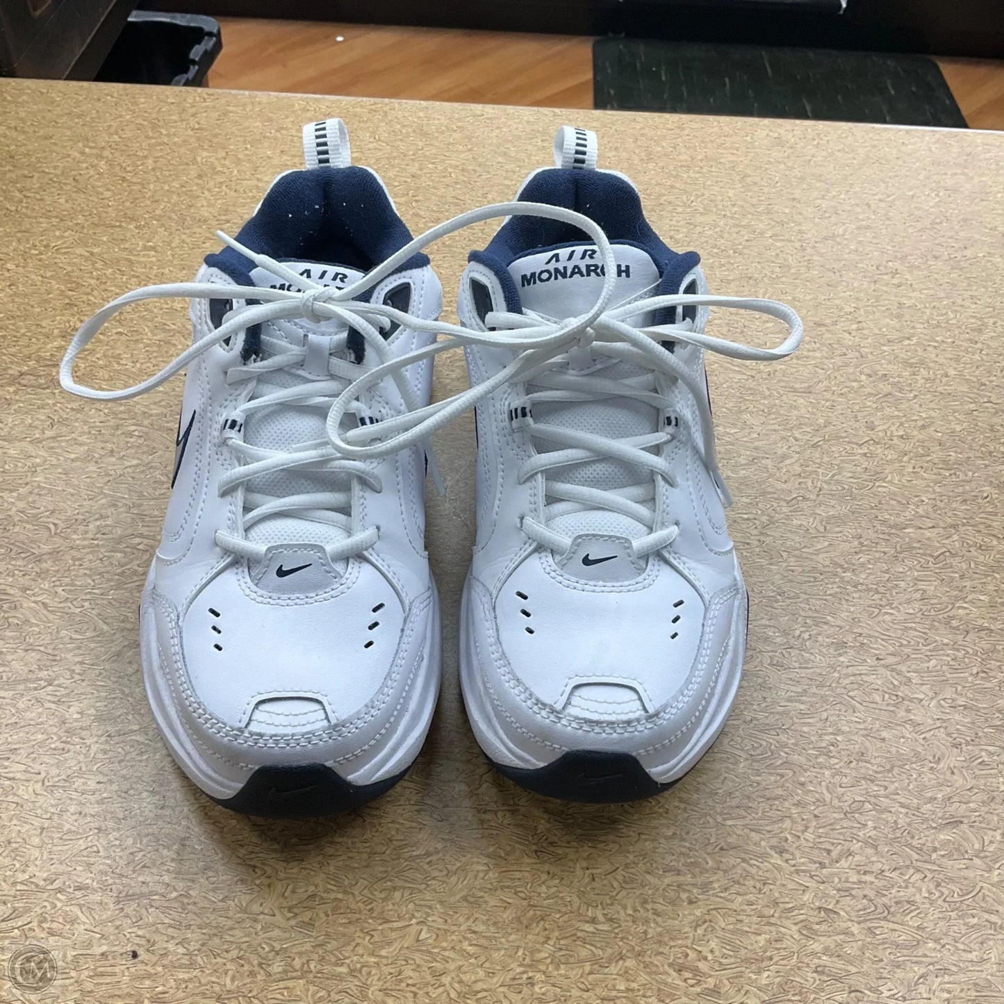 Shoes Athletic By Nike In White, Size: 7.5