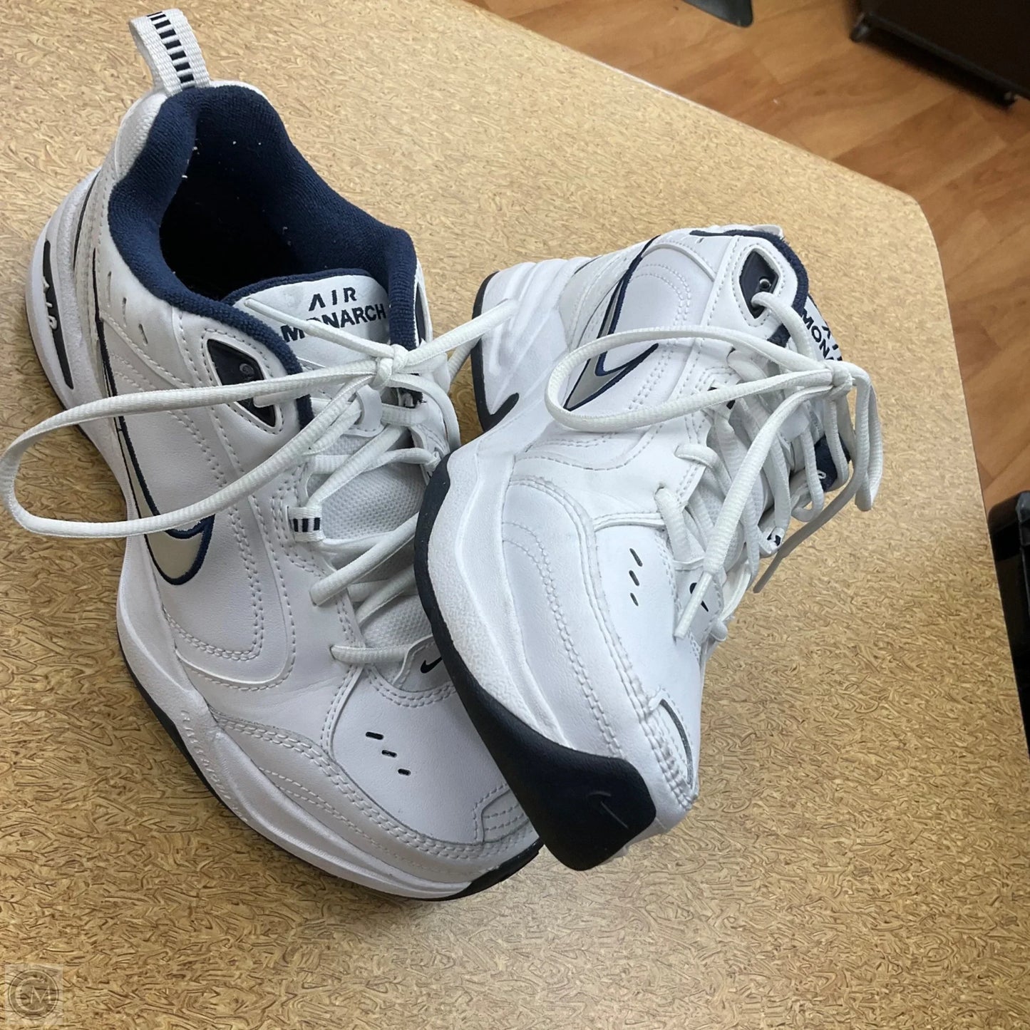 Shoes Athletic By Nike In White, Size: 7.5