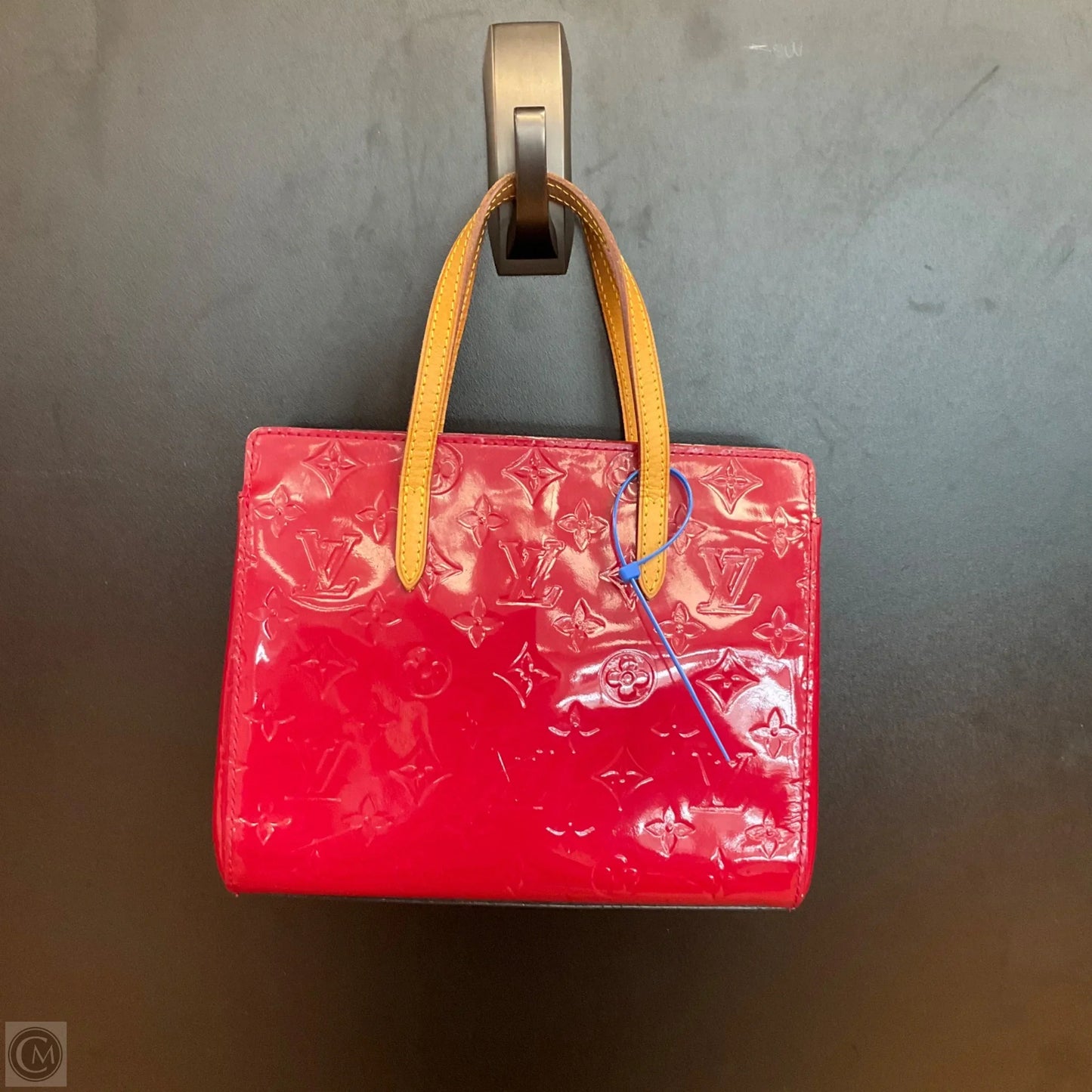 Handbag Luxury Designer By Louis Vuitton, Size: Small