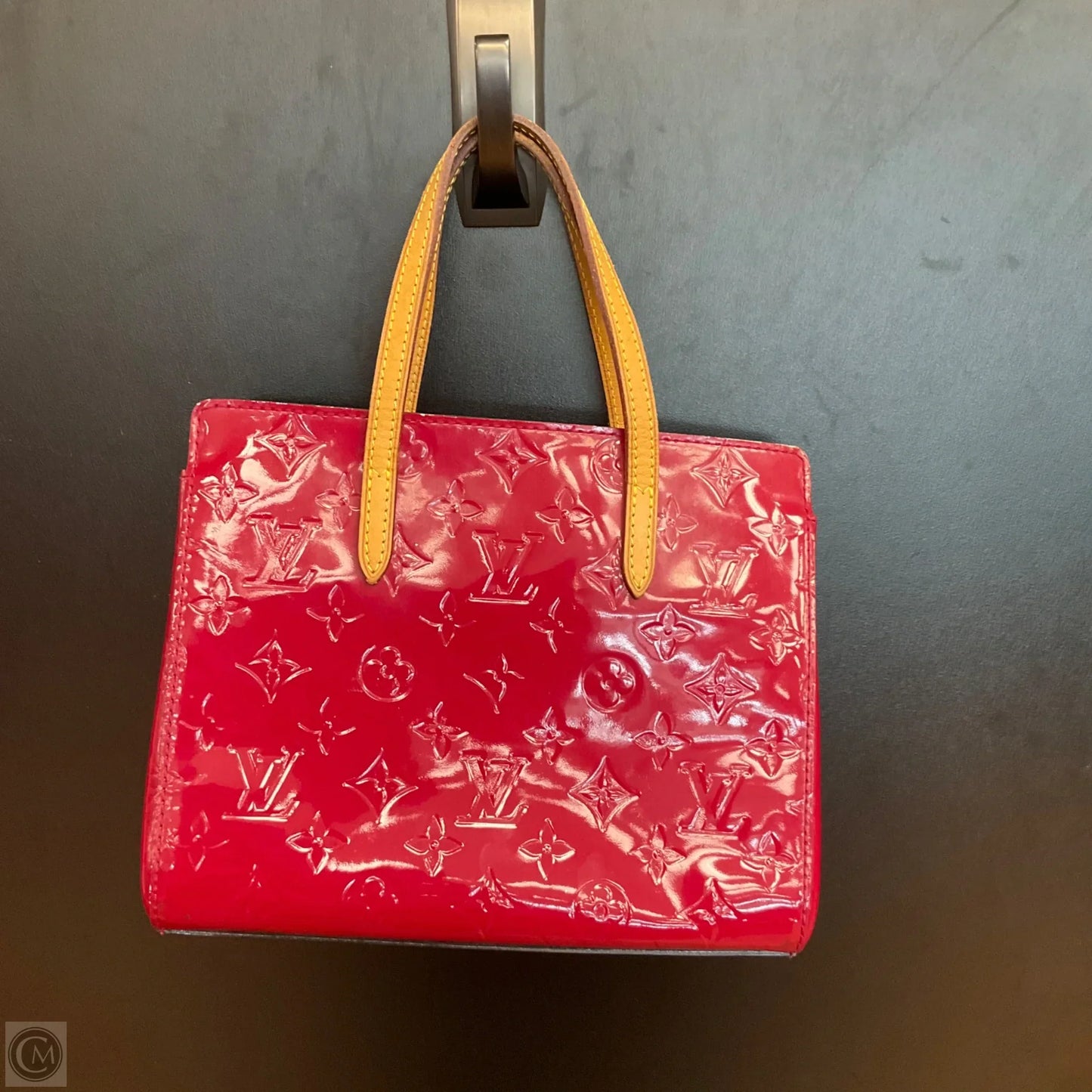 Handbag Luxury Designer By Louis Vuitton, Size: Small