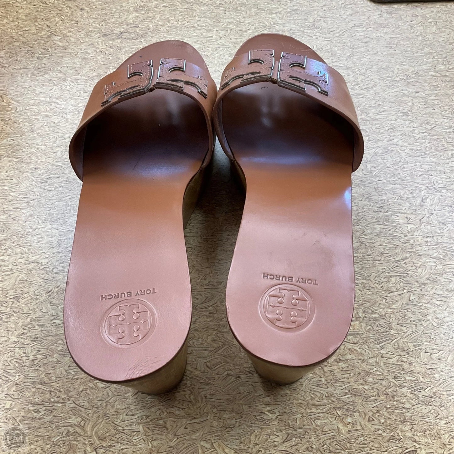 Sandals Designer By Tory Burch In Tan, Size: 9.5