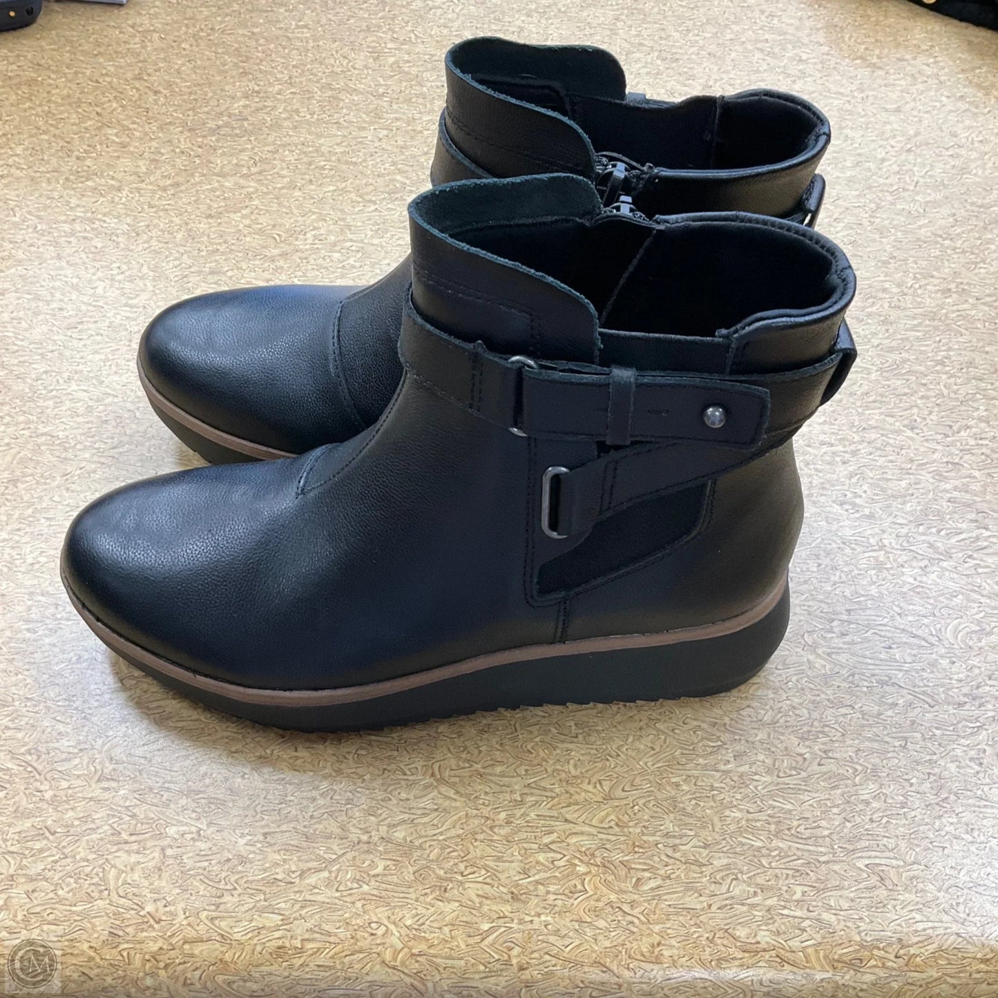 Boots Ankle Flats By Clarks In Black, Size: 7