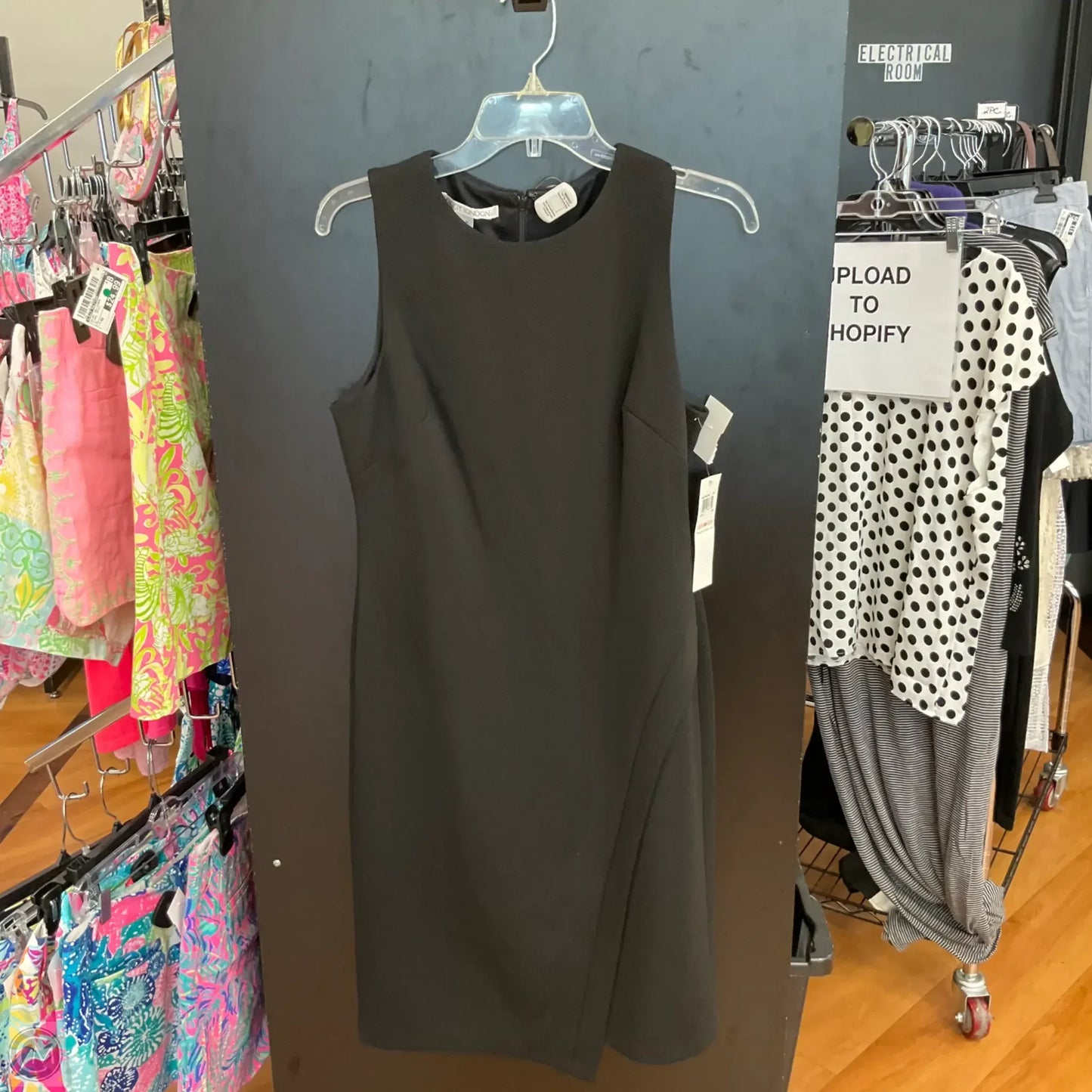 Dress Party Midi By Maggy London In Black, Size: L