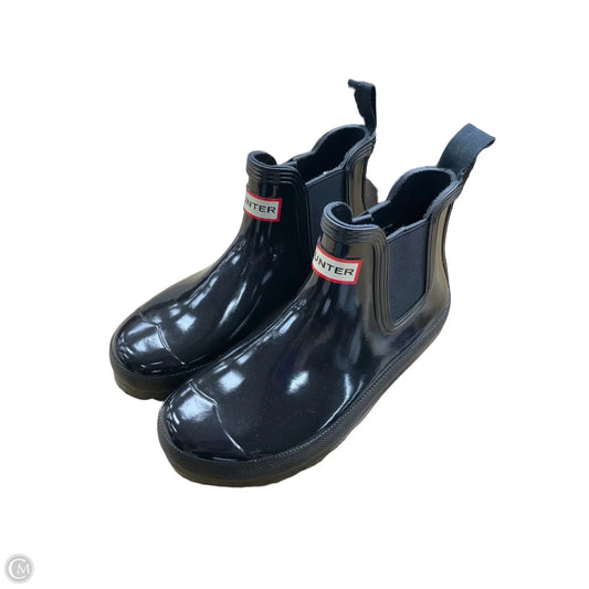 Boots Designer By Hunter In Black, Size: 6